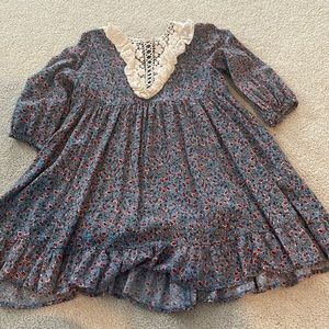 Girls dress